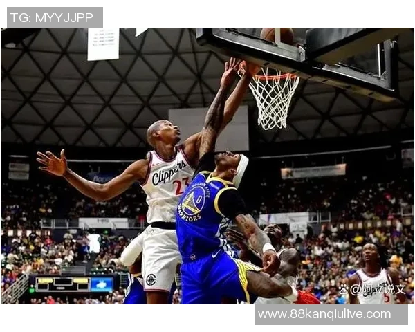 2016年勇士队与快船队精彩对决全场录像回顾与分析