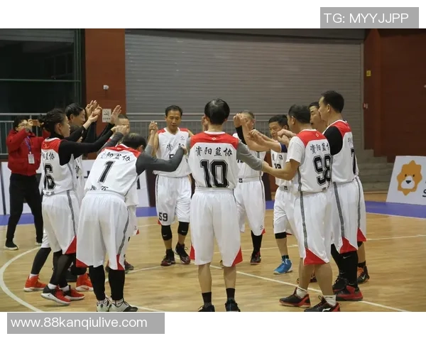 2017年四川与山东篮球对决回顾精彩瞬间与战术分析